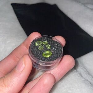 Loose Peridot Green Gemstone Mix - 5 Faceted Stones